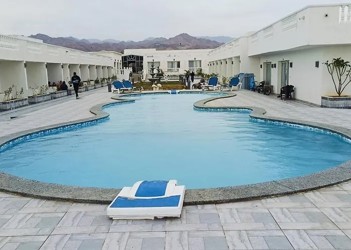 Otel Nubia Island View *