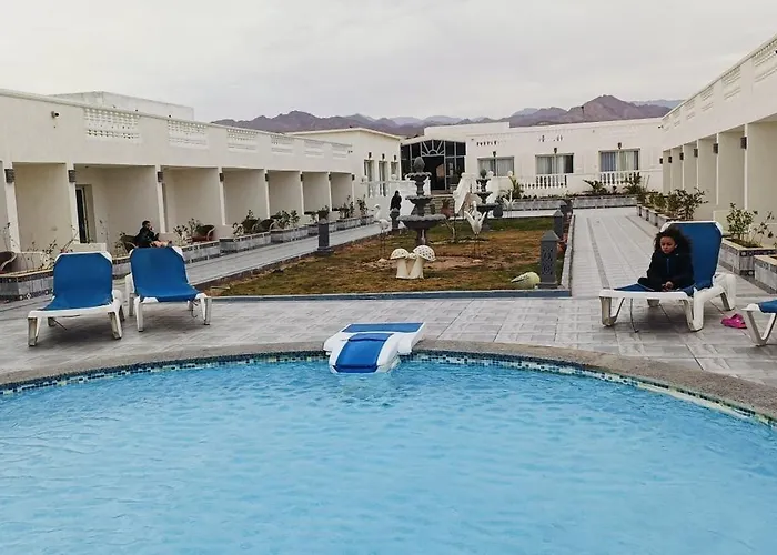 Nubia Island View Otel *